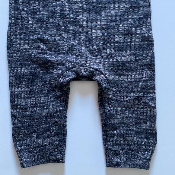 Old Navy Winter Jumper - Picture 4 of 4